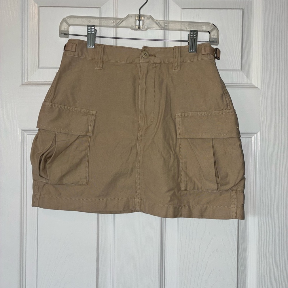 TNA Aritzia Surplus Division Cargo Mini Skirt Khaki Tan Size 4